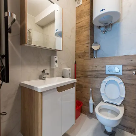 Апартаменты Crystal Luxury *