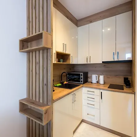 Crystal Luxury Апартаменты Врдник