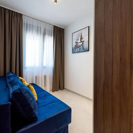 아파트 Crystal Luxury