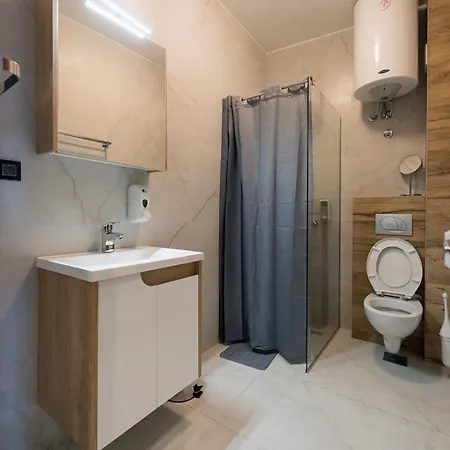 Crystal Luxury Апартаменты