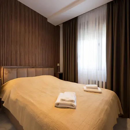 Апартаменты Crystal Luxury *