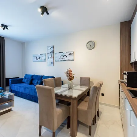 Crystal Luxury Апартаменты