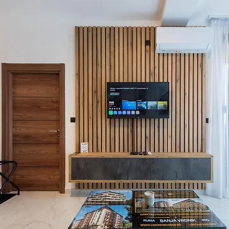 Апартаменты Crystal Luxury