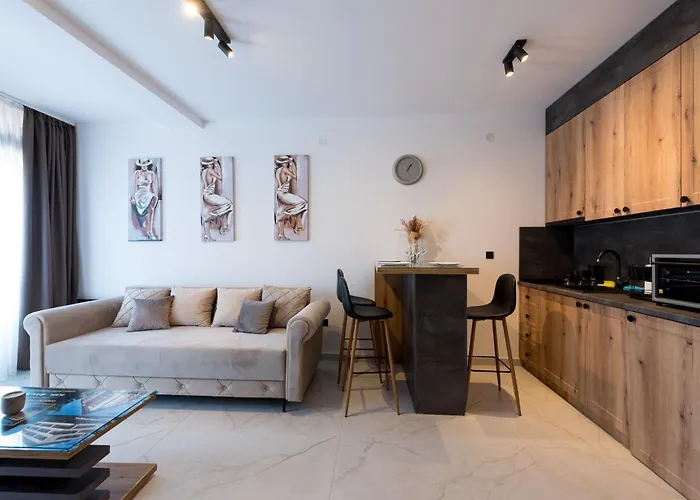 아파트 Crystal Luxury