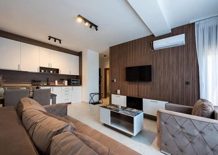 Crystal Luxury 아파트