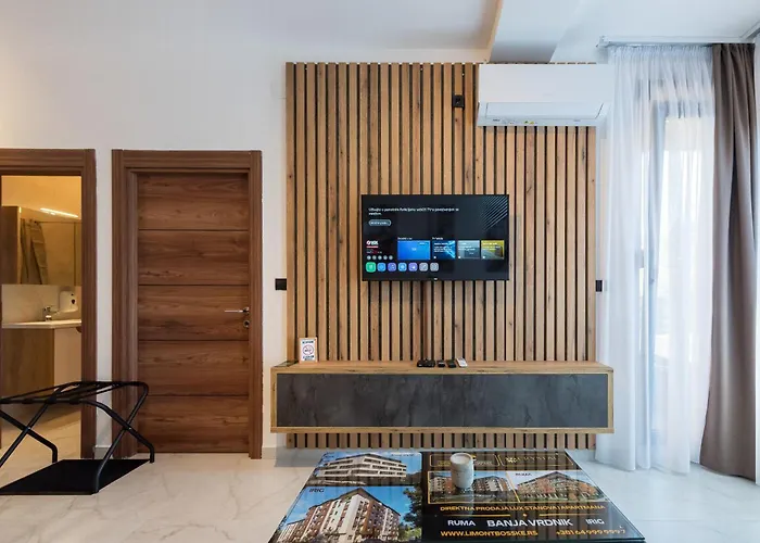 아파트 Crystal Luxury